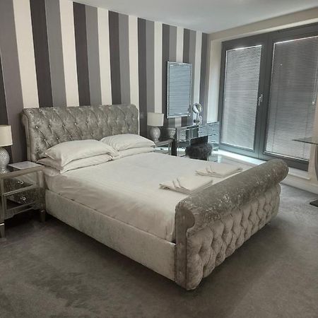 Bond Street Luxury Apartment Central Челмсфорд Екстер'єр фото